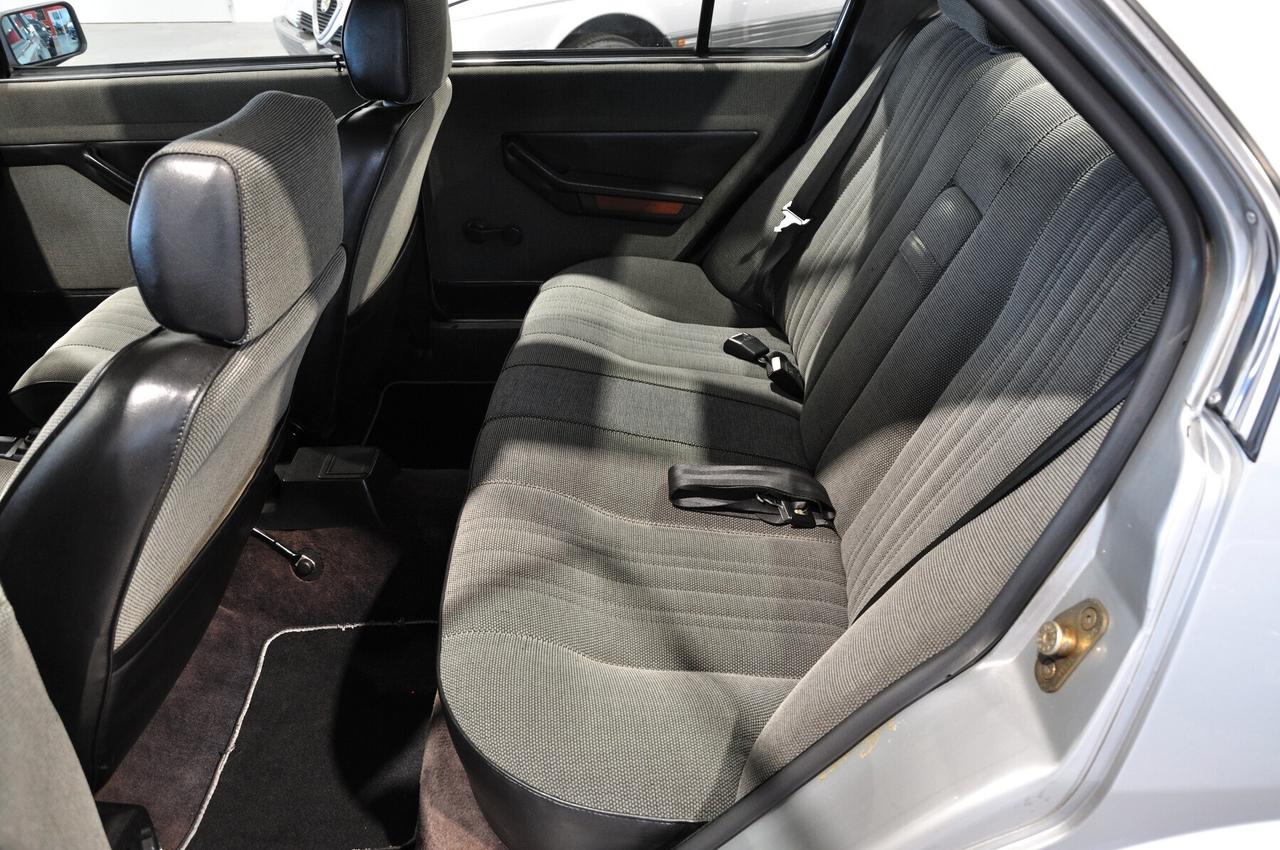 Alfa Romeo Alfetta 2.0 CEM restauro totale UNICA targa MI!