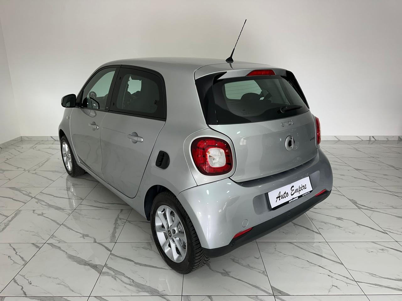 SMART FORFOUR PRIME AUTOMATICA NAVI/LED/PELLE