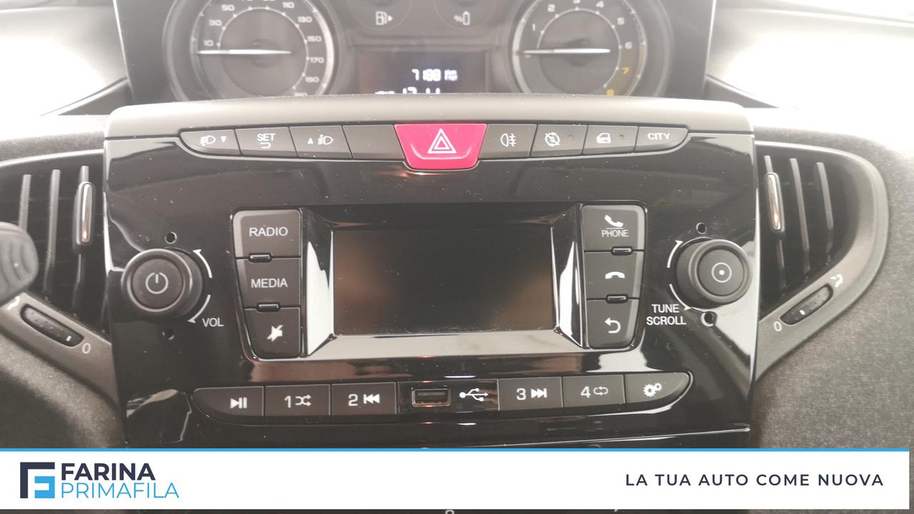 LANCIA Ypsilon III 2021 - Ypsilon 1.0 firefly hybrid Silver s&s 70cv 5p.ti