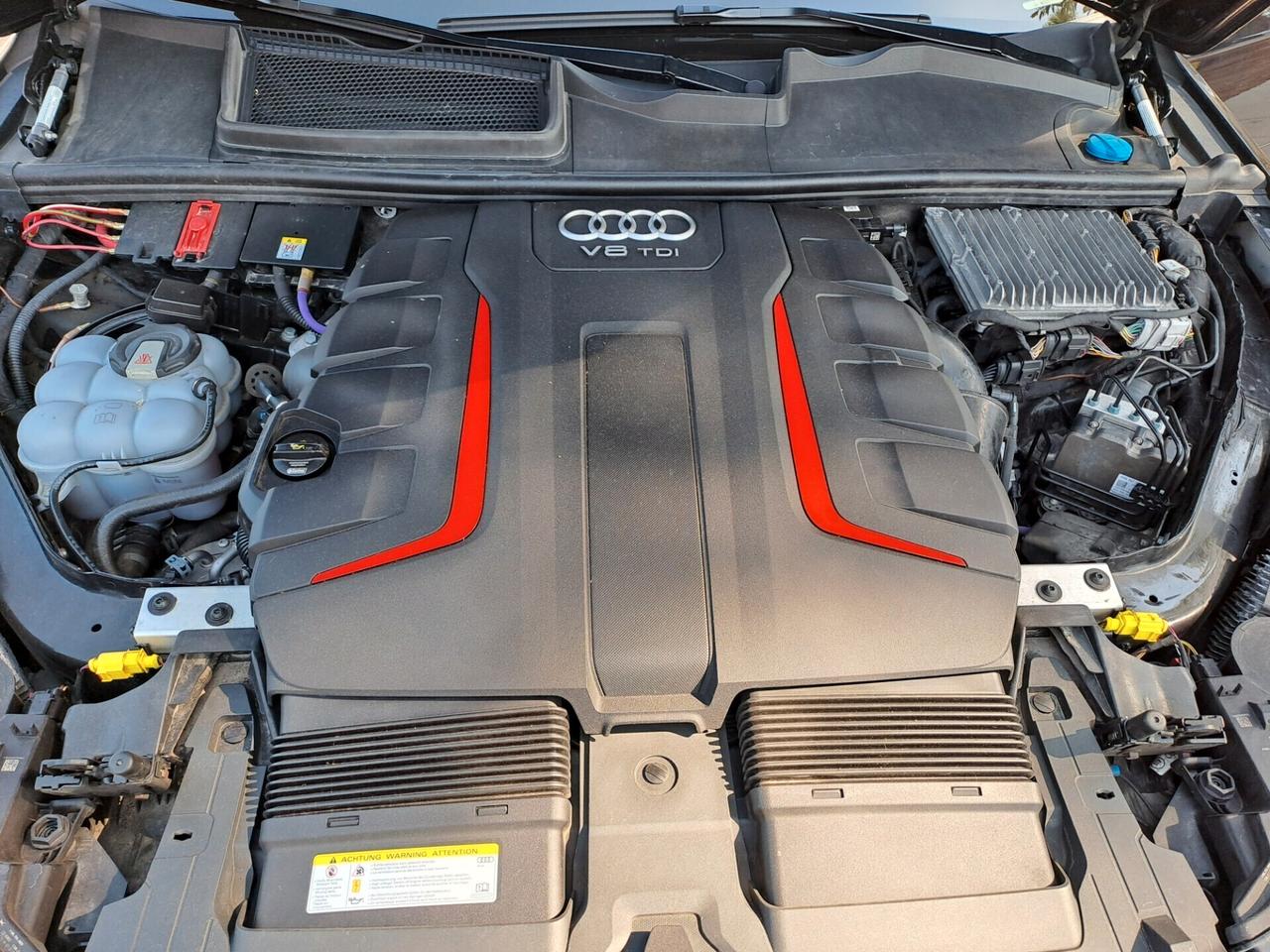 Audi Q7 SQ7 4.0 V8 TDI quattro tiptronic sport attitude