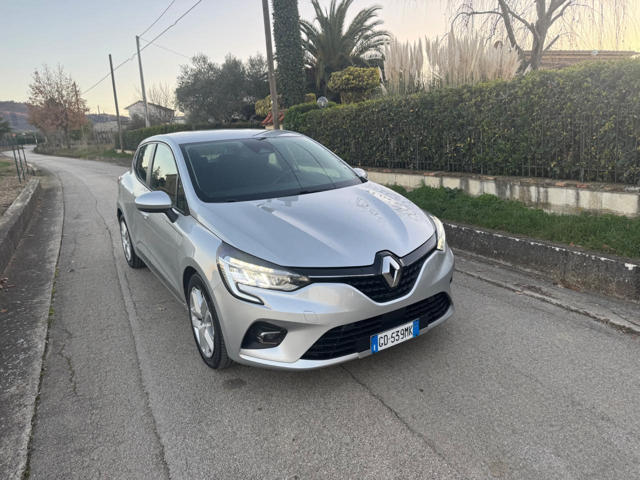 Clio Blue dCi 85 CV 5 porte Intens Full optional