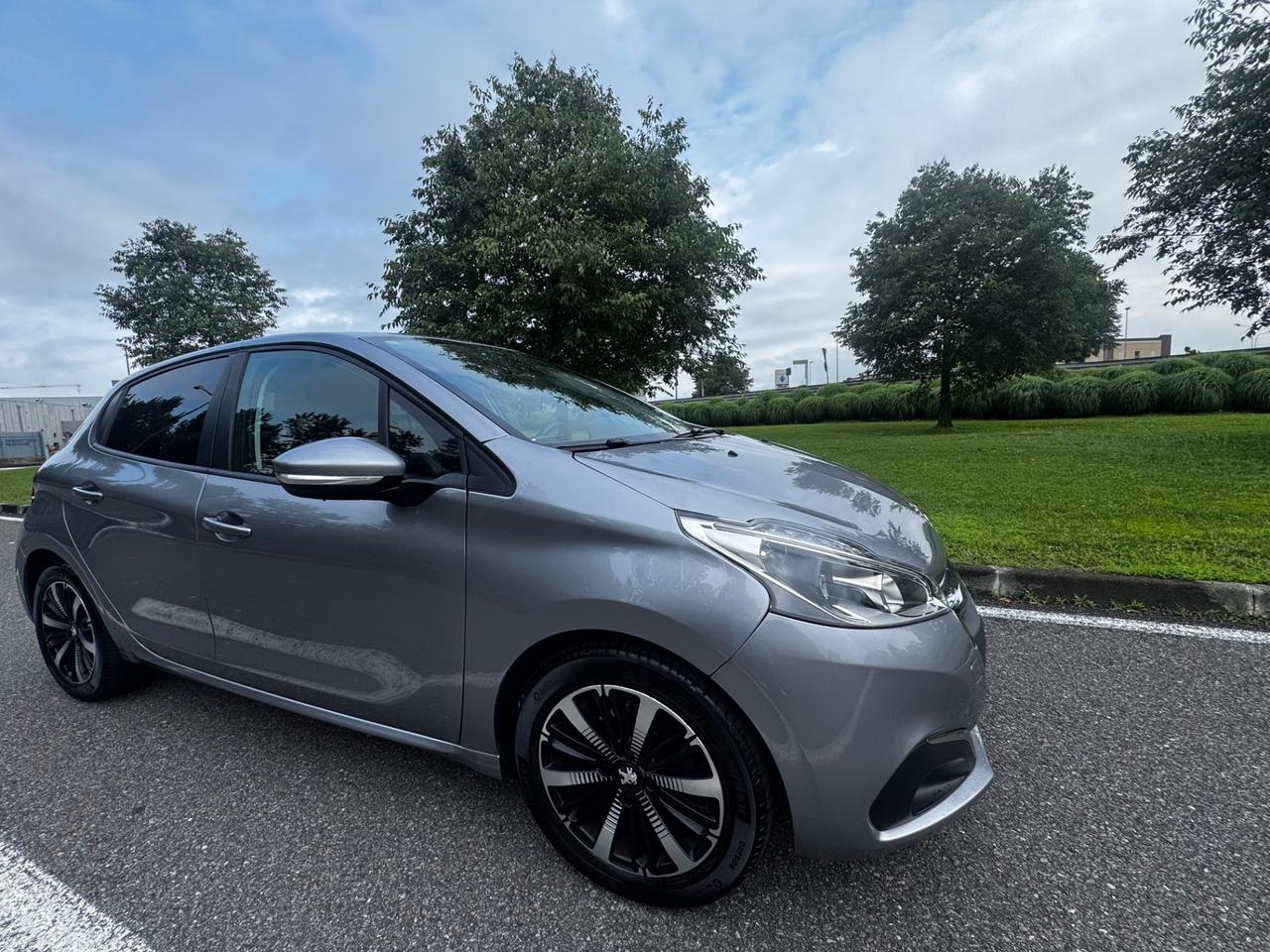 Peugeot 208 PureTech 82 5 porte Active
