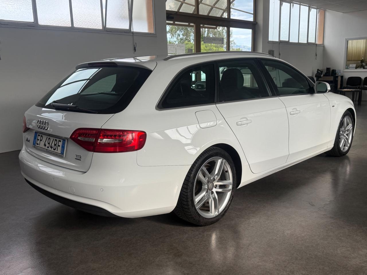 Audi A4 Avant 2.0 TDI 177CV quattro Business Plus S Line