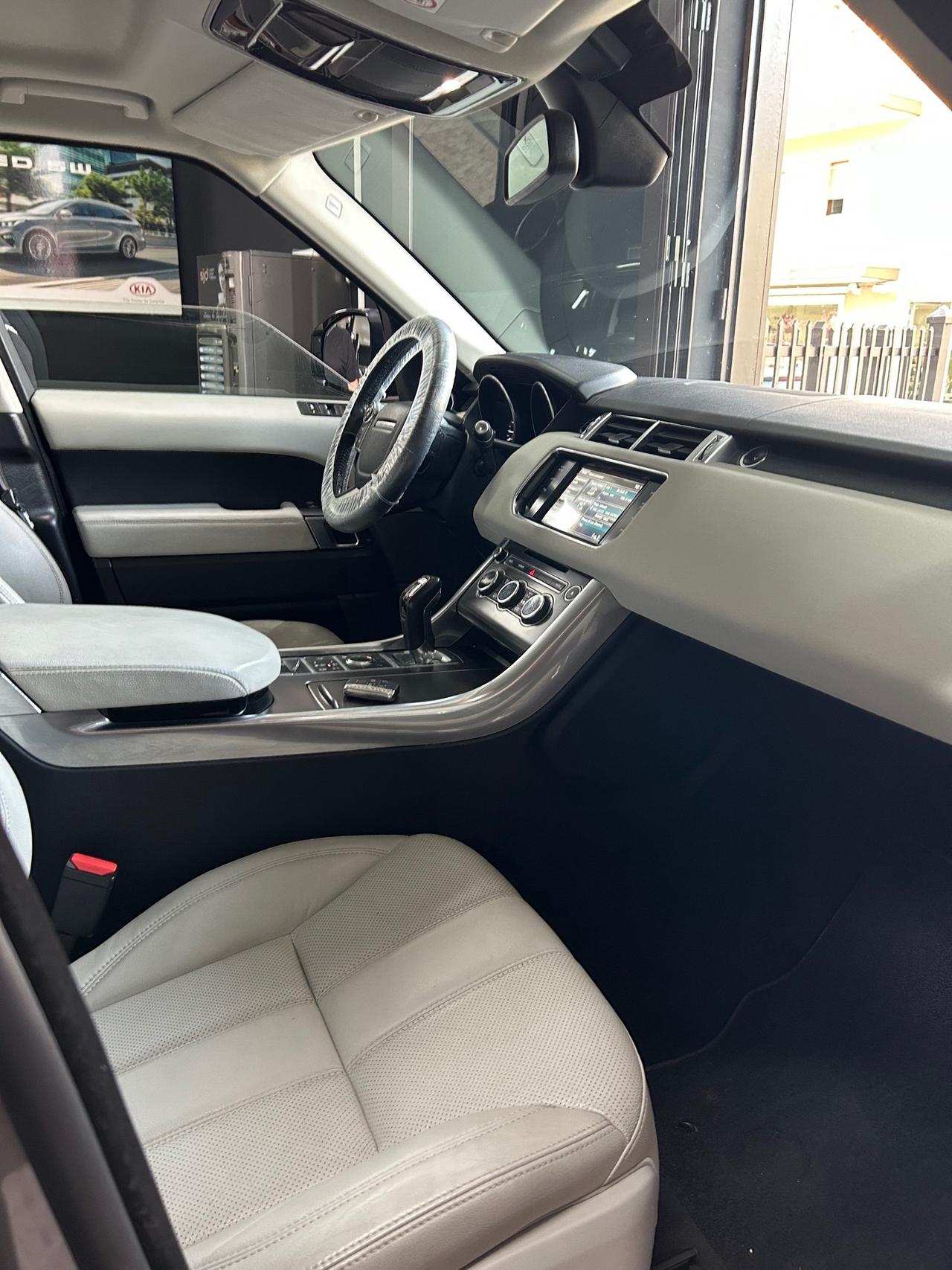 Land Rover Range Sport 3.0 SDV6 SE