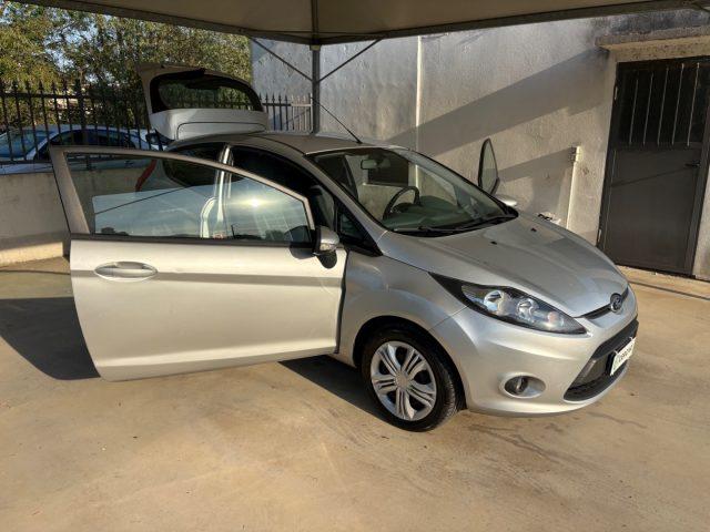 FORD Fiesta + 1.2 82CV 3 porte EURO 5B PRONTA CONSEGNA
