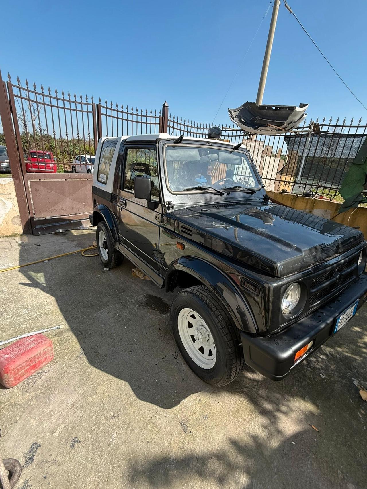 Suzuki SJ Samurai 1.3i cat Cabriolet De Luxe