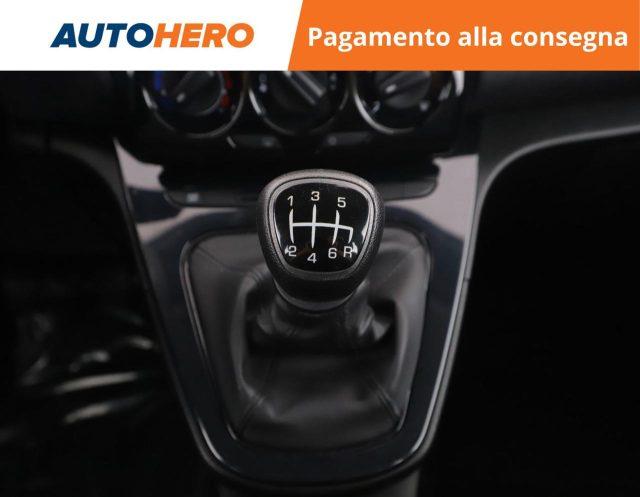 LANCIA Ypsilon 1.0 FireFly 5 porte S&S Hybrid Ecochic Silver