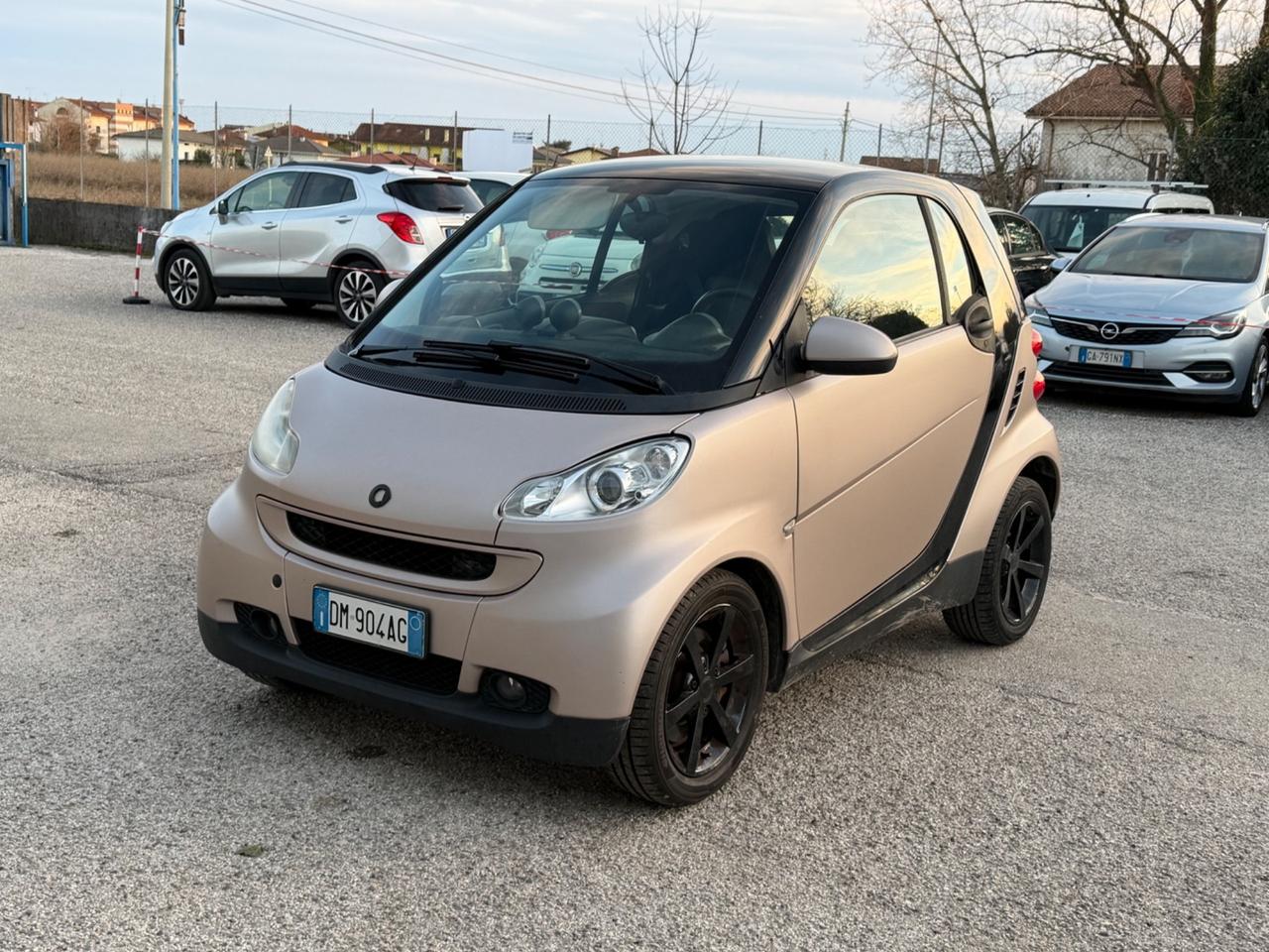 Smart ForTwo 1000 52 kW coupé pure