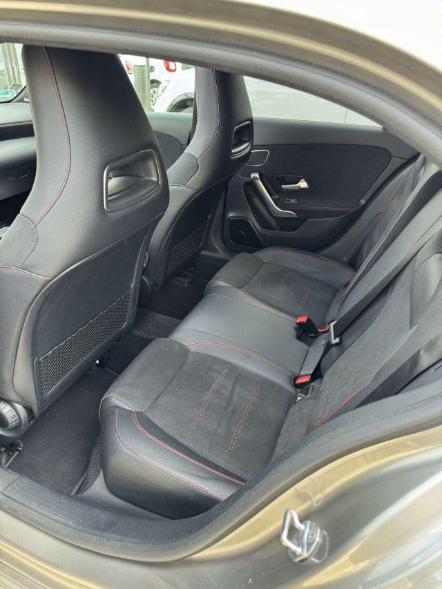 MERCEDES-BENZ A 180 d Premium auto tetto Faro Multibind Pack Luci
