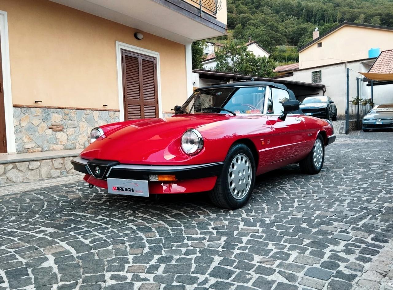 Alfa Romeo Spider 1.6
