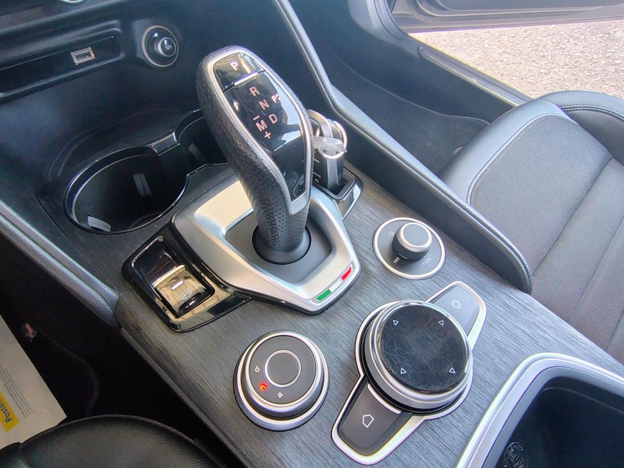 Alfa Romeo Giulia 2.2 Turbodiesel 160 CV AT8 Sprint