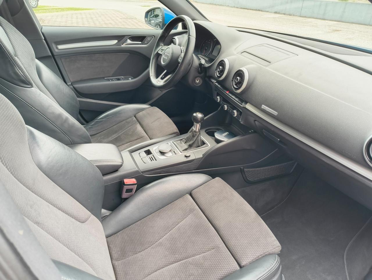 Audi A3 SPB 1.6 TDI 116 CV Sport S-LINE