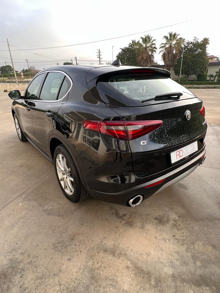 Alfa Romeo Stelvio 2.2 Turbodiesel 210 CV AT8 Q4 Executive