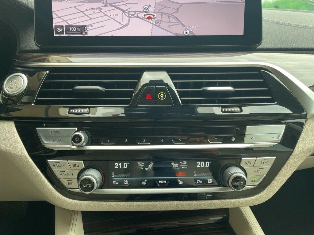 BMW Serie 5 Touring 520 d Mild Hybrid 48V Luxury Steptronic