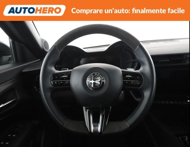 ALFA ROMEO Junior 1.2 136 CV Hybrid eDCT6 Speciale