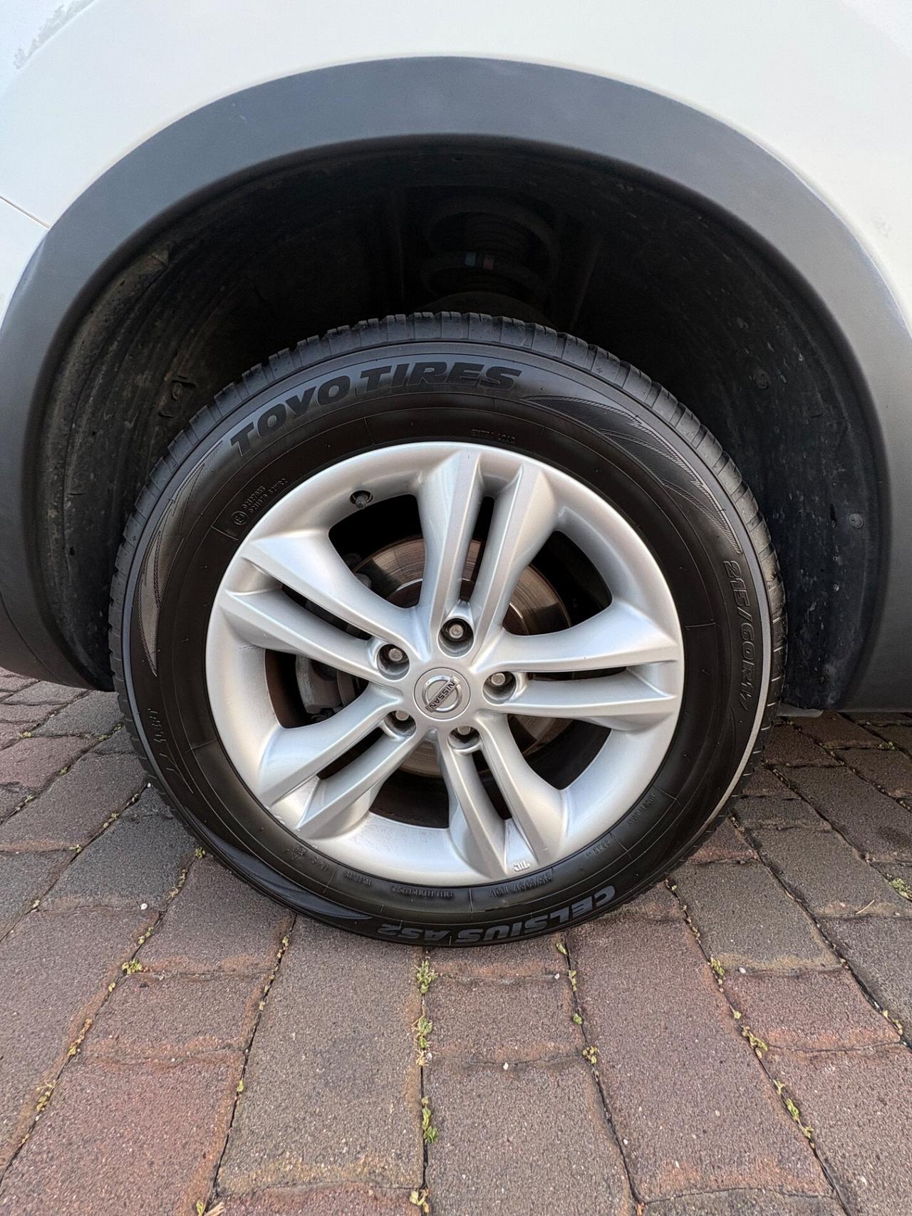 Nissan Qashqai 1.5 dCi DPF Visia ok Neopatentati!!!