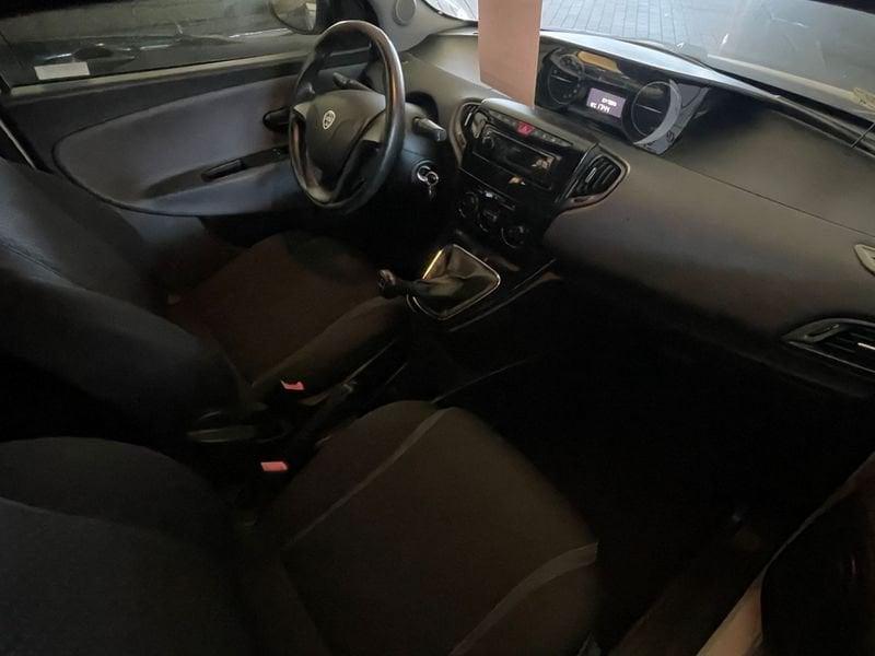 Lancia Ypsilon Ypsilon 1.3 MJT 16V 95 CV 5 porte S&S Silver