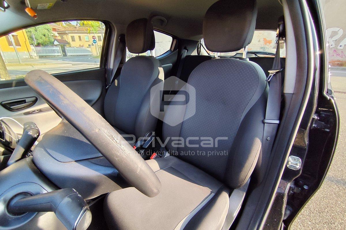 LANCIA Ypsilon 1.2 69 CV 5 porte Gold