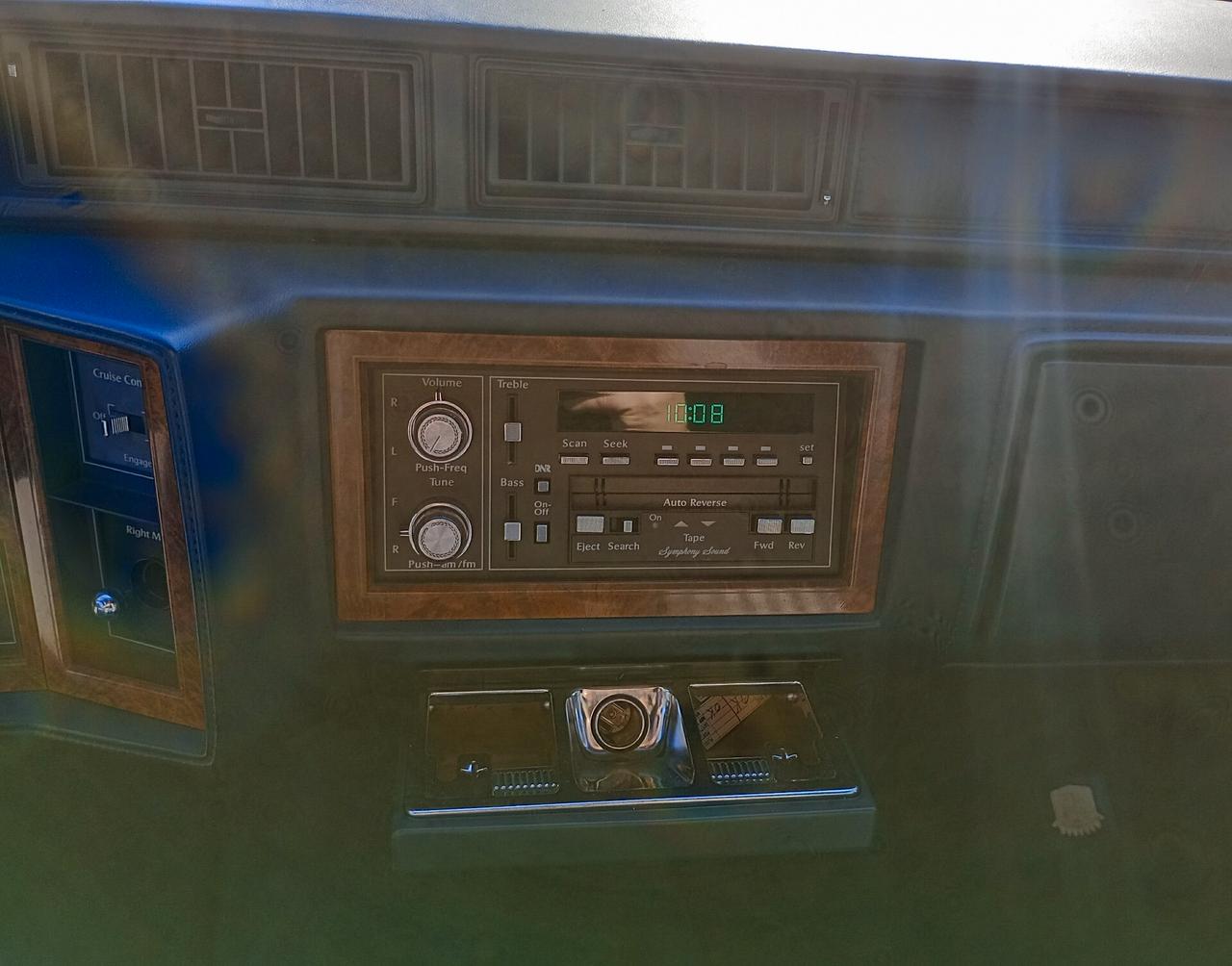 Cadillac Fleetwood 1985 ASI Full Optional