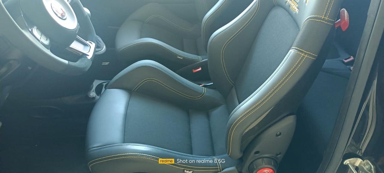 Abarth 695 1.4 Turbo T-Jet 180 CV (75° Anniversario)