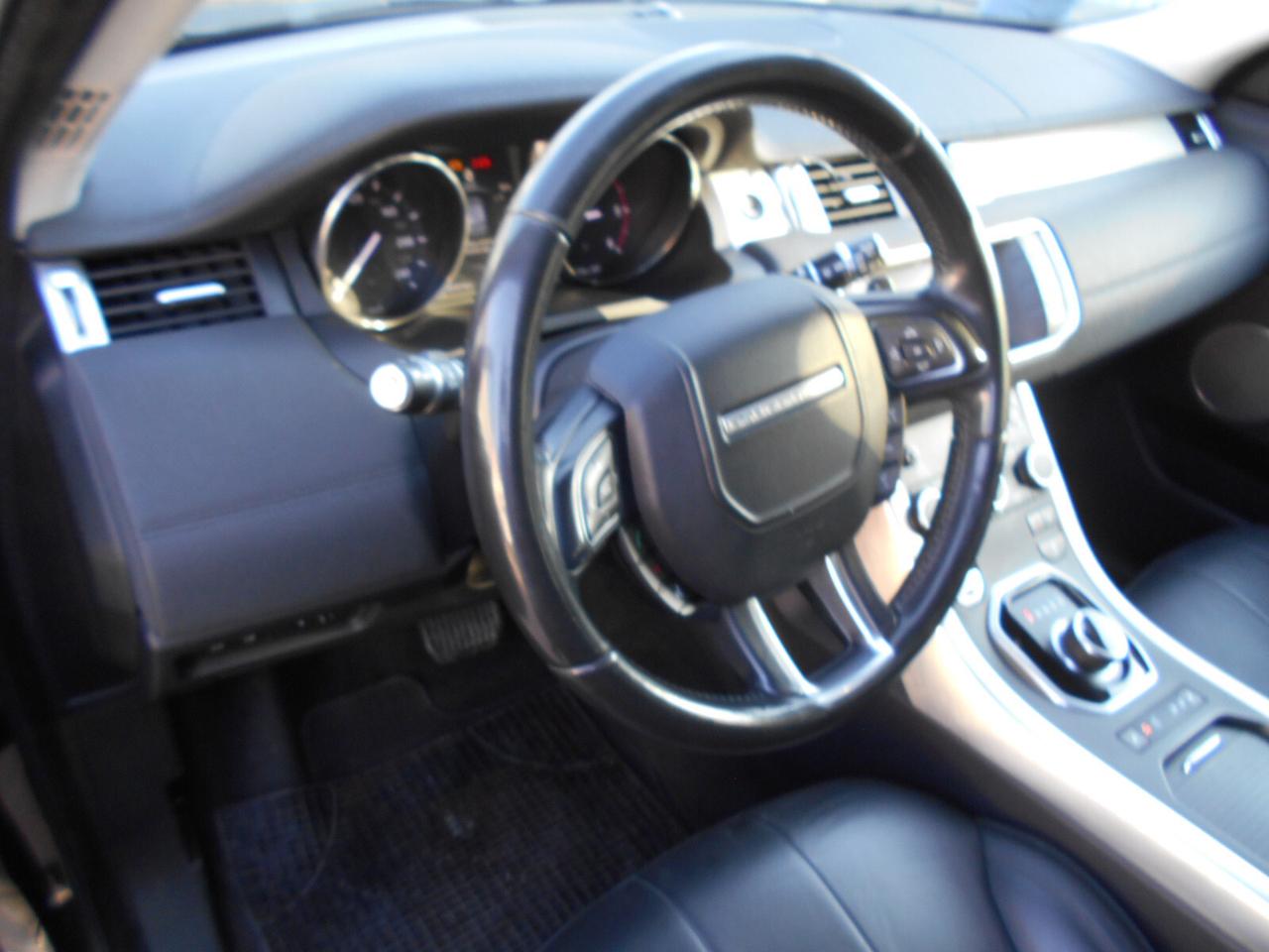 Land Rover Range Evoque 2.0 TD4 150 CV 5p. Pure