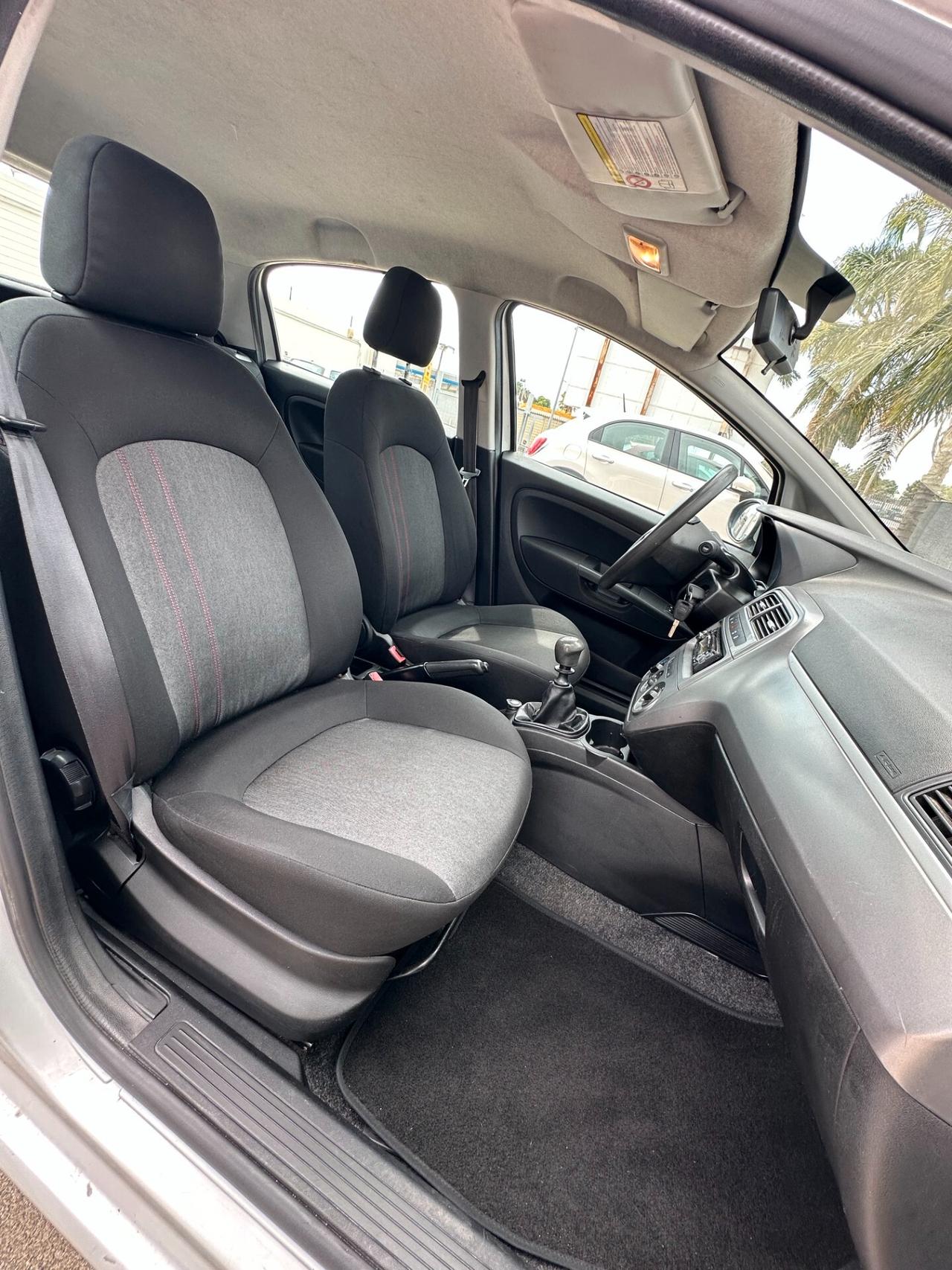 FIAT PUNTO STREET 1.4 GPL 2012 NO GARANZIA