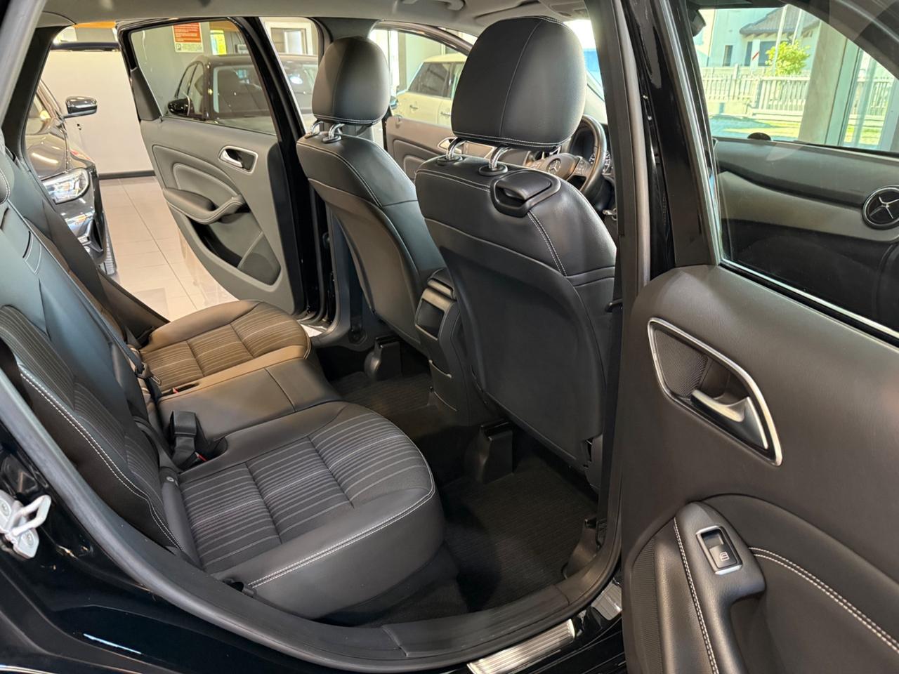 Mercedes-benz B 180 be Premium 72.000 KM! UNICO PROPRIETARIO!