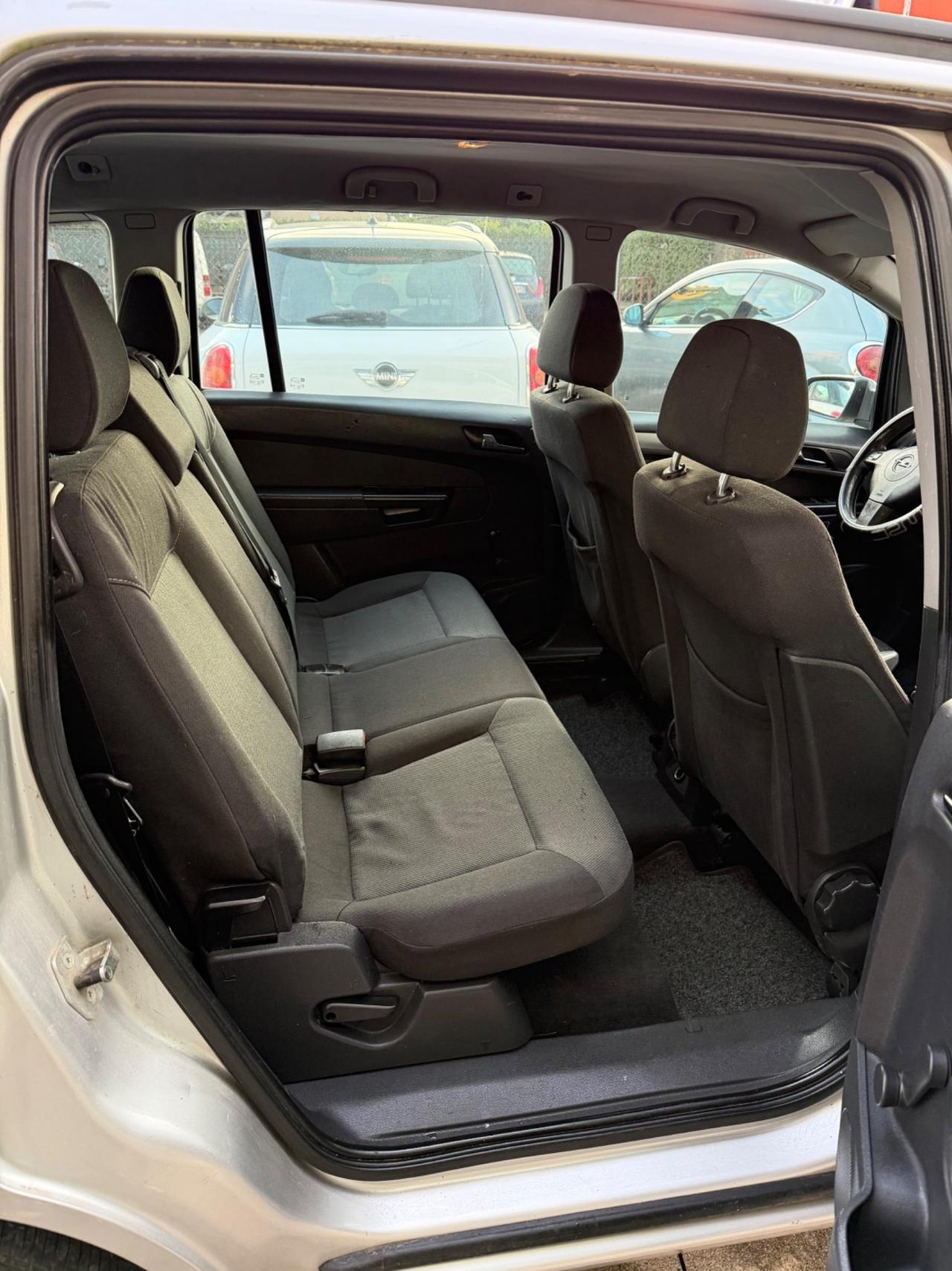 Opel Zafira - Metano 2029 -Frizione nuova- Neopatentati