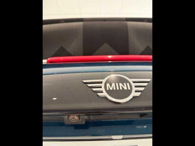 MINI Mini Cabrio (F57) - 1.5 Cooper Sidewalk Edition Cab