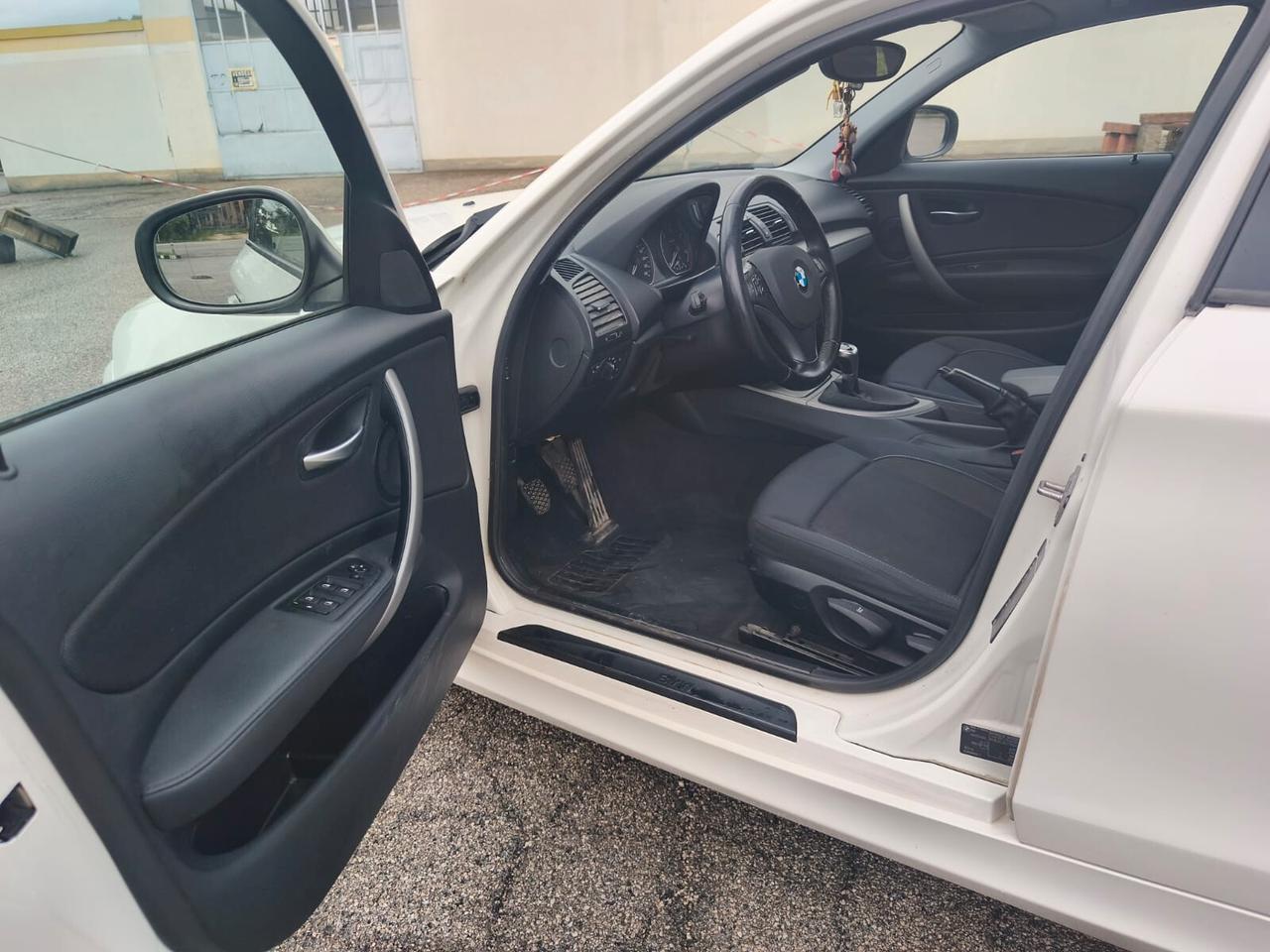 Bmw 118 118d cat 5 porte Futura DPF