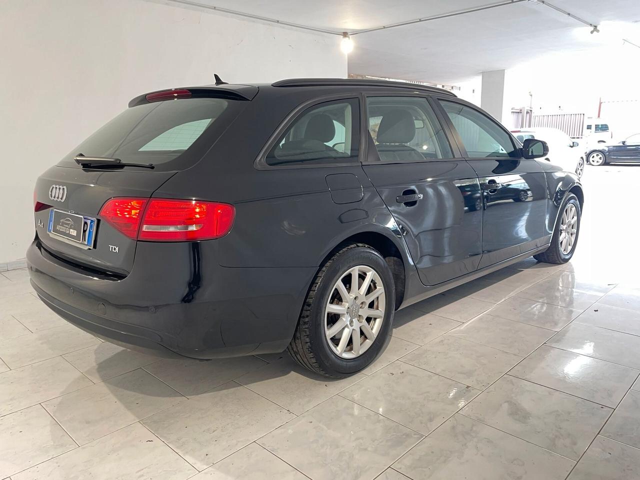 AUDI A4 AVANT 2013 S-TRONIC 2.0 TDI 143 CV