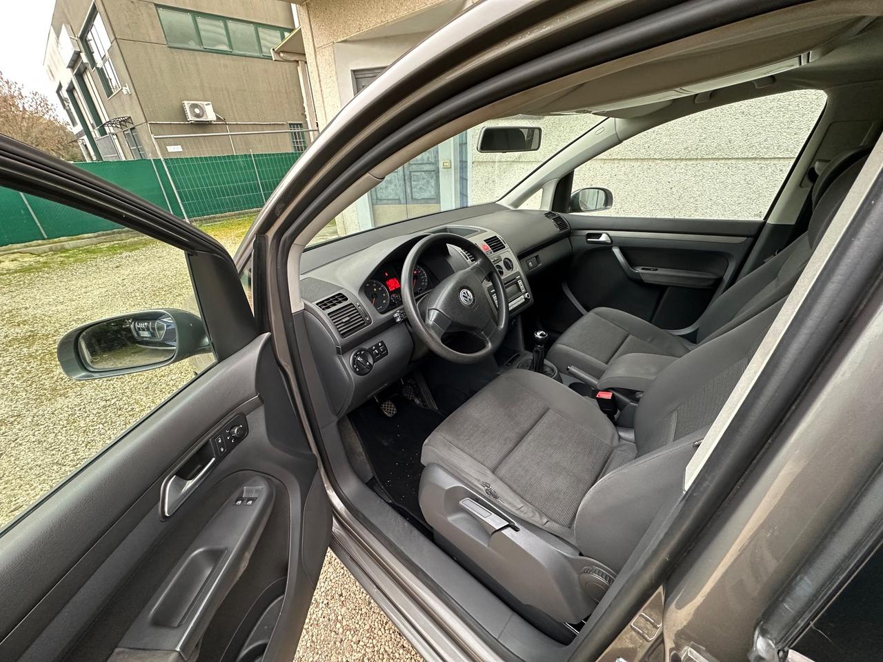 Volkswagen Touran 2.0 Trendline Ecofuel