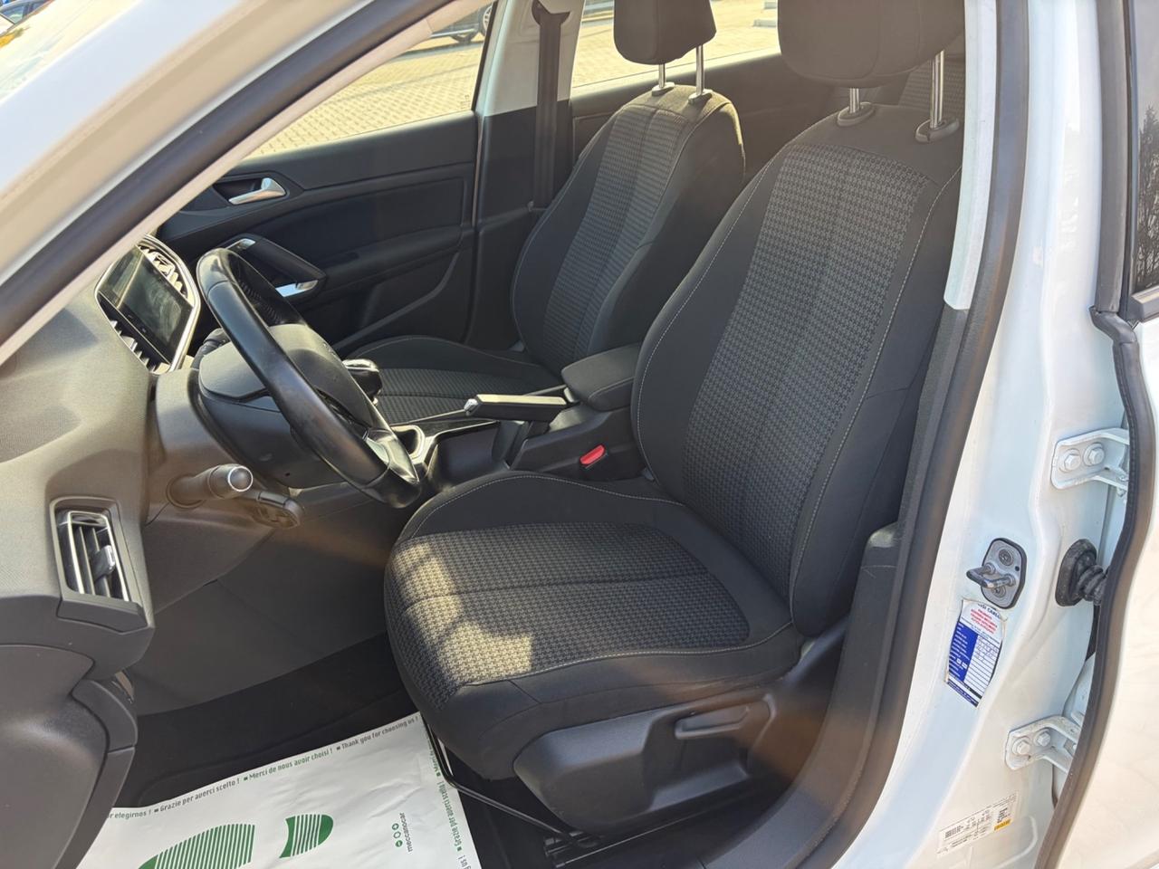 Peugeot 308 BlueHDi 130 S&S Active