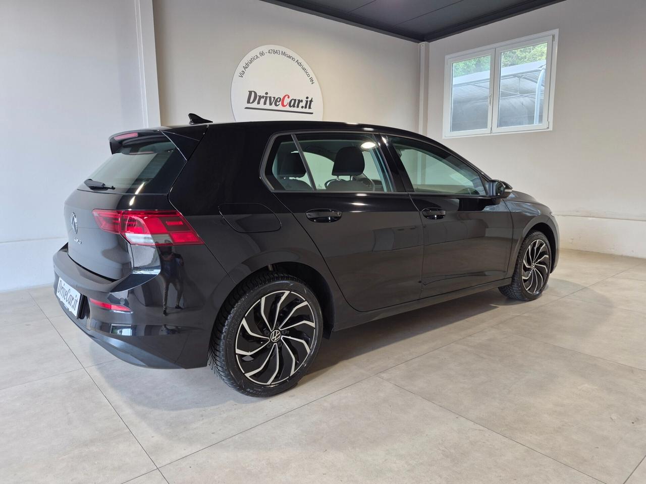 Volkswagen Golf 2.0 TDI 116CV DSG LED APPLE CAR PLAY/ANDROID AUTO DIGITAL COCKPIT PRO ACC KEYLESS AMBIENT LIGHT LANE ASSIST WIRELESS