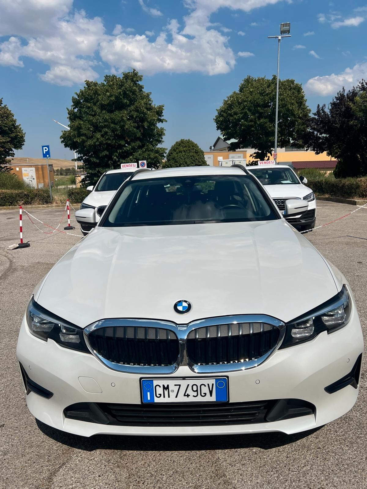 Bmw 320d 48V mhev xDrive iva deducibile