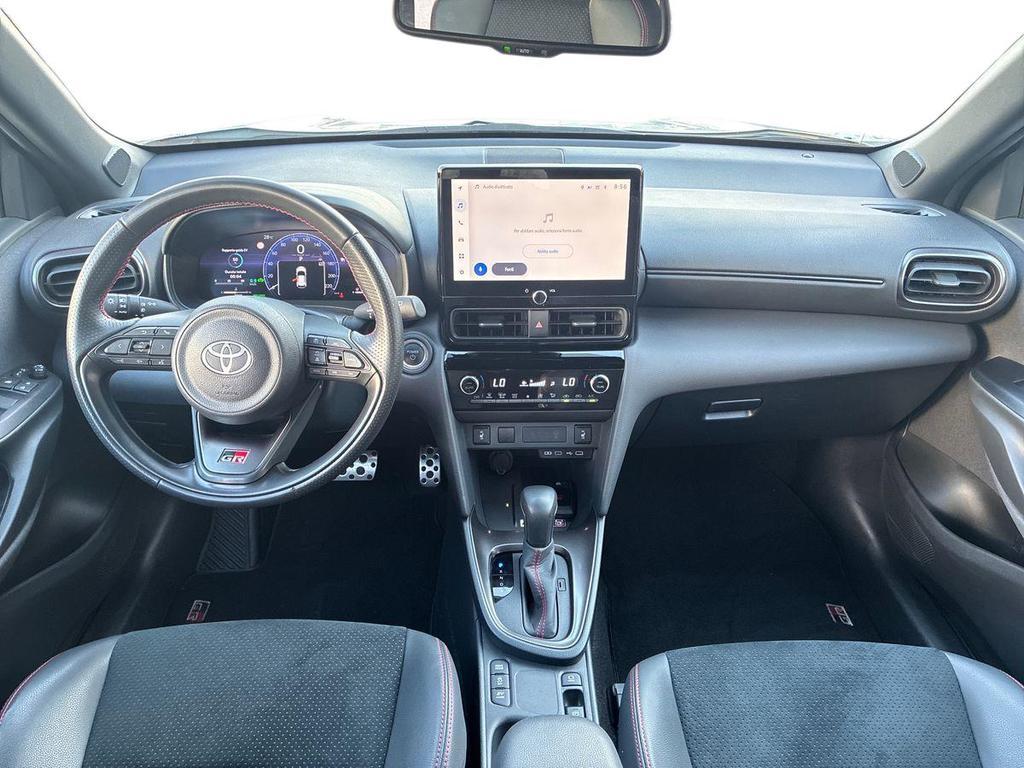 Toyota Yaris Cross 1.5h GR Sport fwd 130cv e-cvt