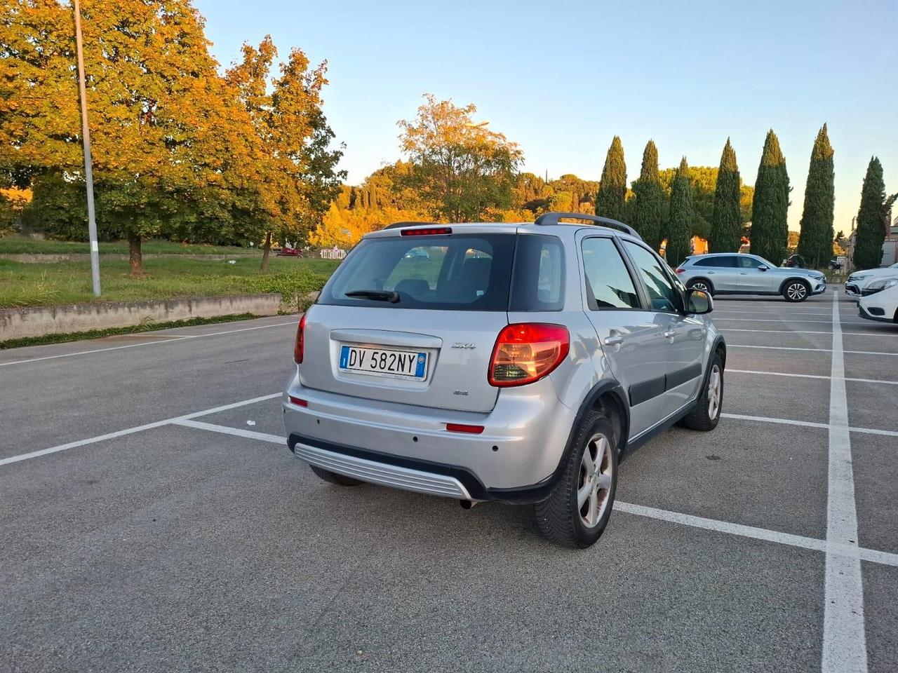 Suzuki SX4 1.9 DDiS 4WD Outdoor Line