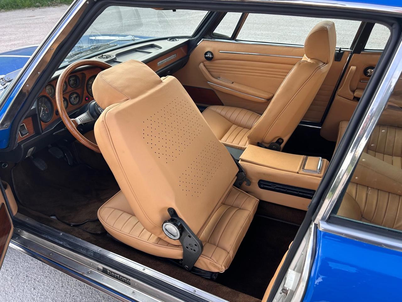 Fiat Dino 2400 coupé