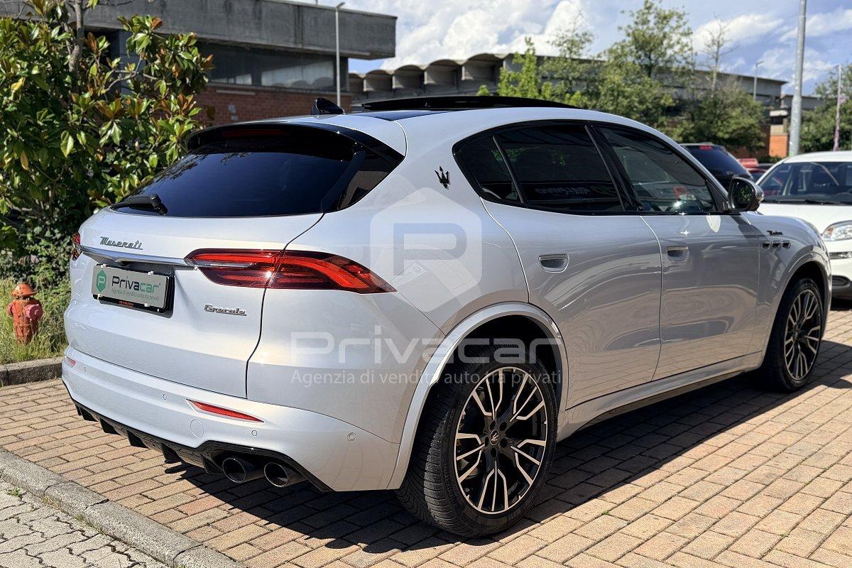 MASERATI Grecale MHEV 330 CV AWD Modena