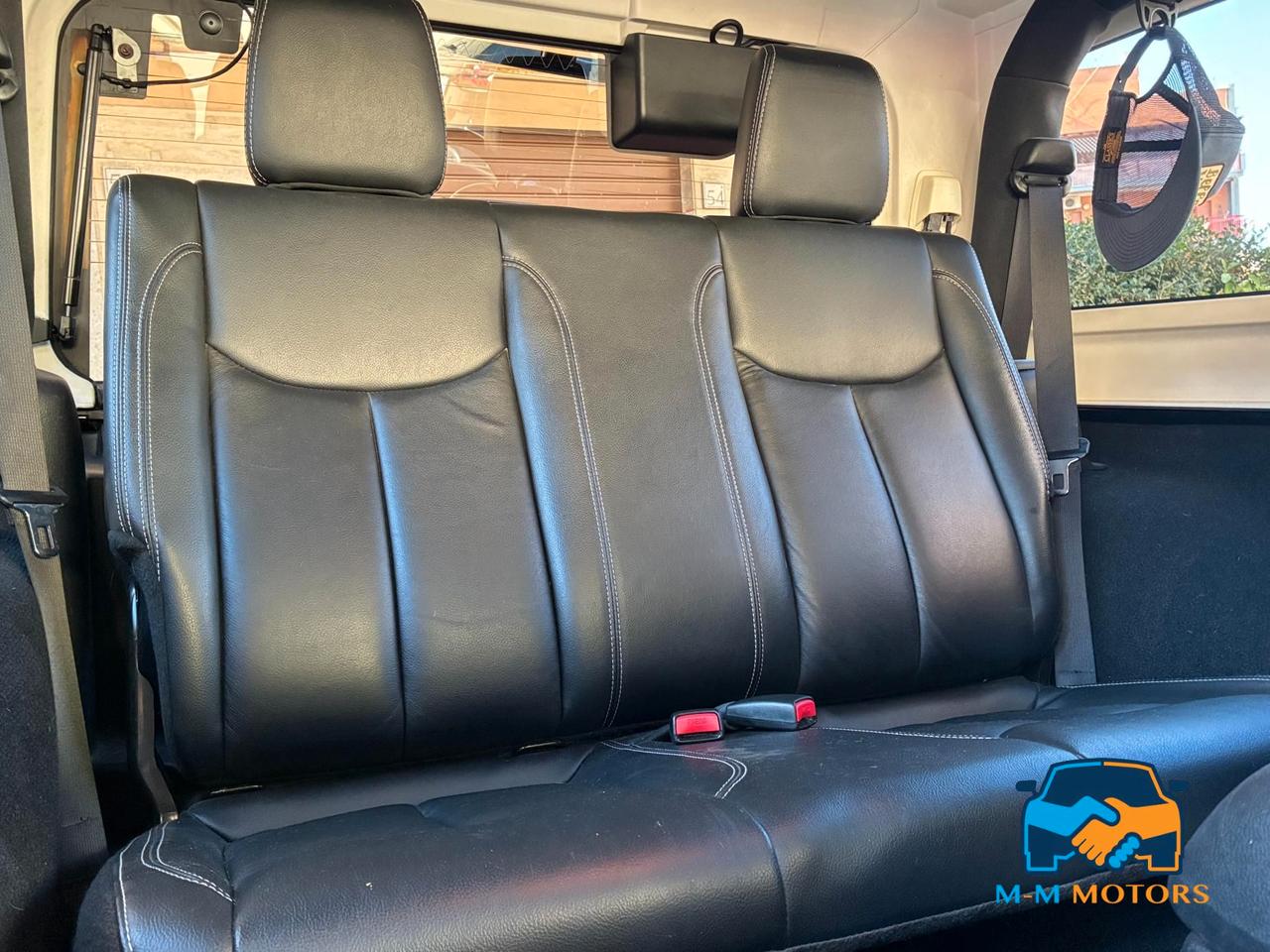 Jeep Wrangler 2.8 crd Sahara 3p auto 200 cv