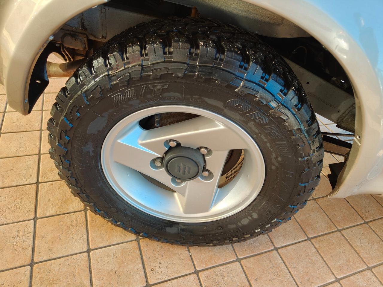 Suzuki Jimny 1.5 DDiS cat 4WD