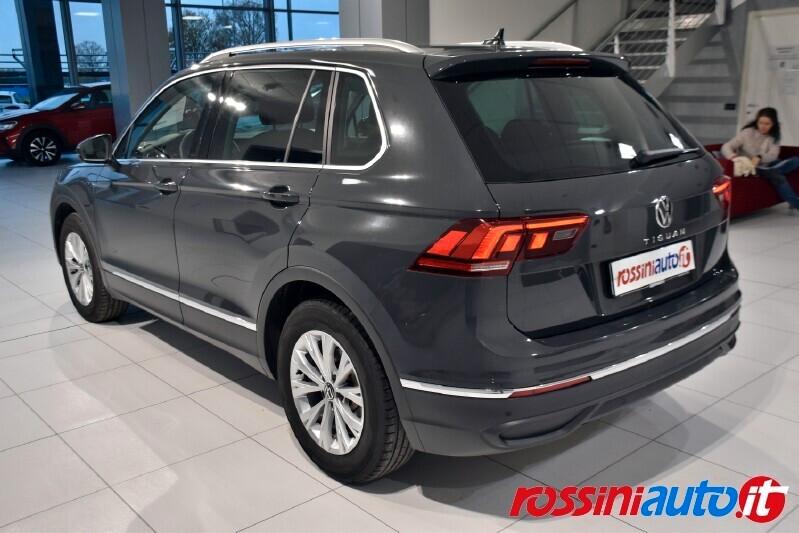 VOLKSWAGEN TIGUAN 1.5 TSI 150 CV DSG LIFE + TECH PACK RUOTINO