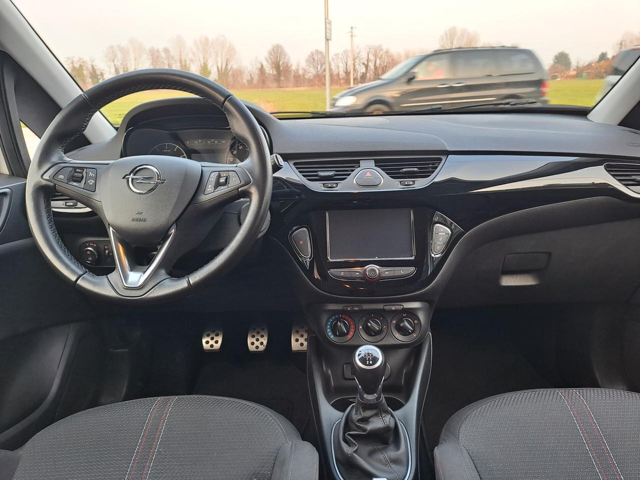 Opel Corsa 1.4 90CV BENZ-GPL OK NEOPATENTATI