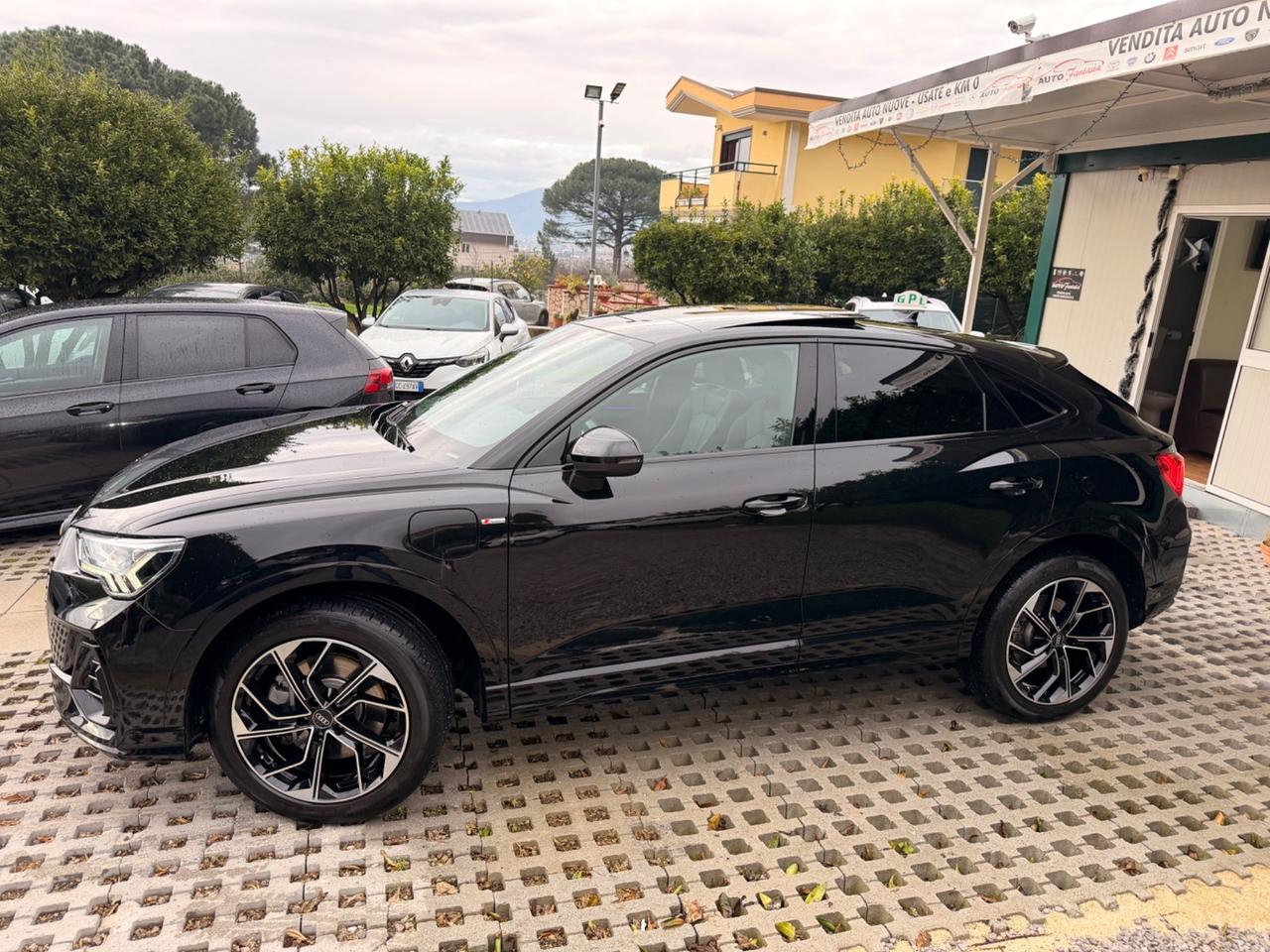 Audi Q3 SPB 45 TFSI e S tronic S Line Tetto Pan Plagin