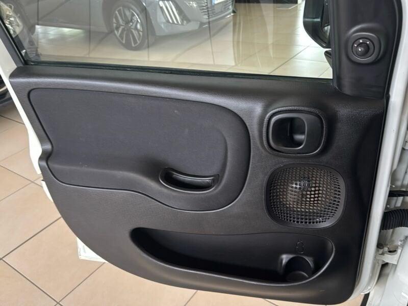 FIAT Panda Hybrid 1.0 70cv S&S Hybrid E6d-T City Cross