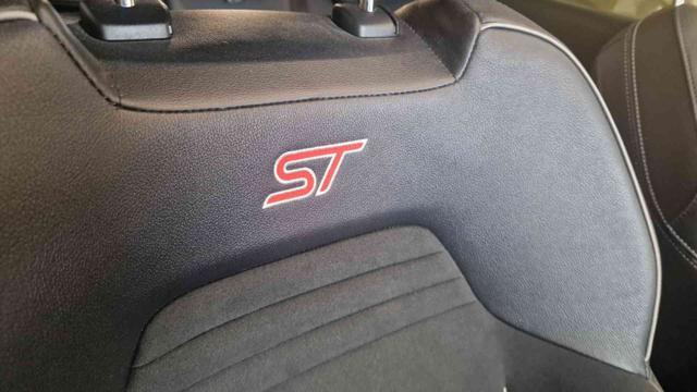 FORD Puma 1.5 EcoBoost 200 CV S&S ST PERFORMANCE TETTO
