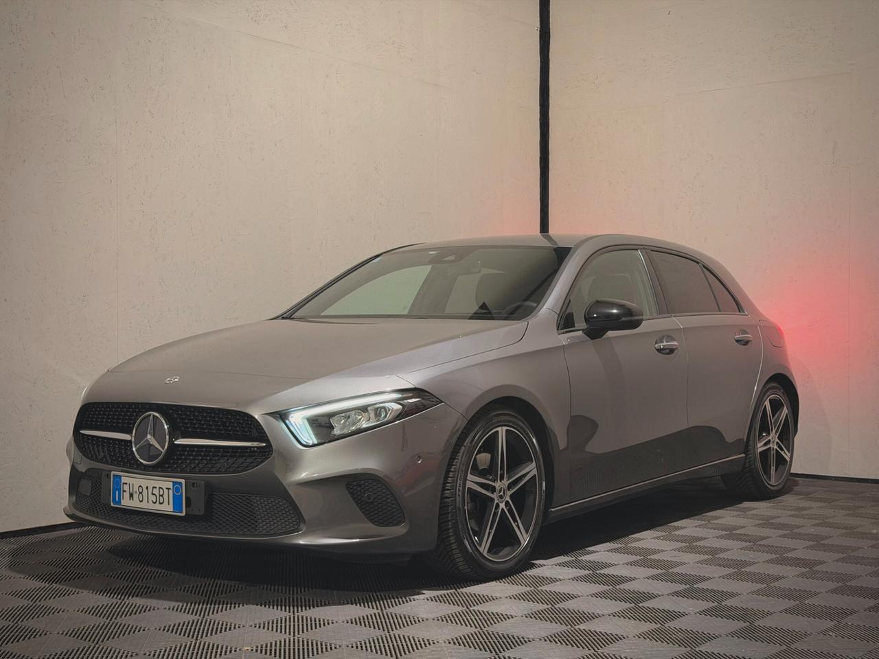Mercedes-benz A 180 d Sport - NEOPATENTATI