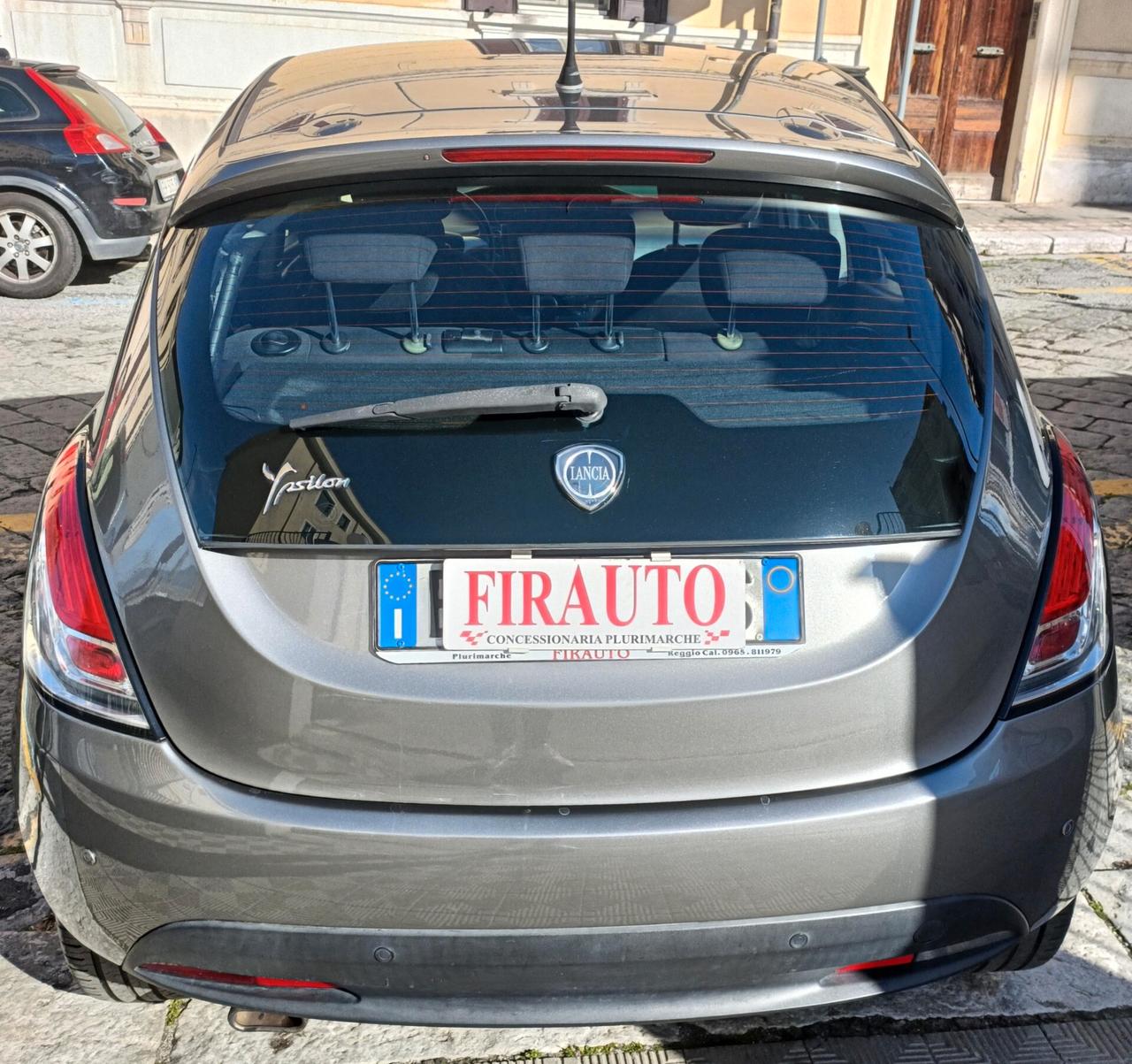 Lancia Ypsilon 1.2 69 CV 5 porte S&S Silver