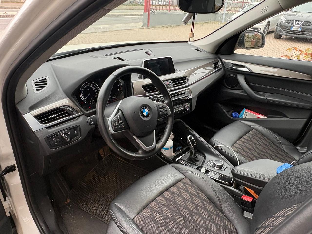 Bmw X1 xLine 18 d #9568