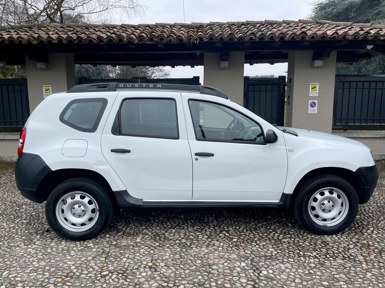 Dacia Duster 1.6 110CV GPL *UNICO PROPRIETARIO *